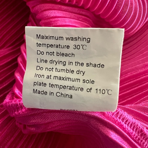 Lyaner Fuchsia Button Down Mini Shirt Dress with Belt - Picture 7 of 12